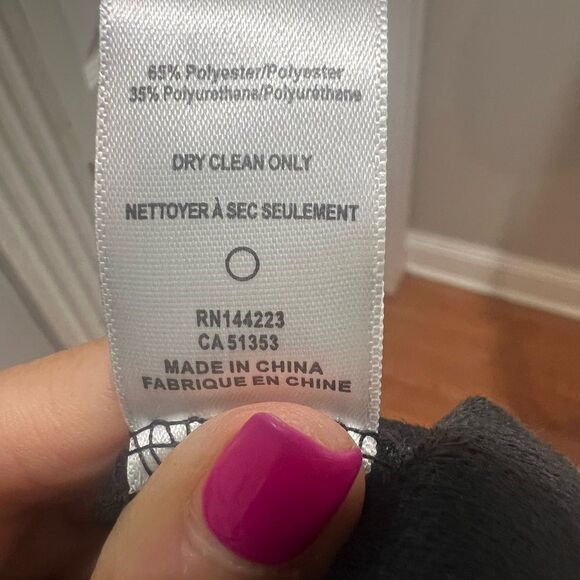 Bishop + Young Presley Vegan pleated Leather Skirt women's size small in black - Picture 6 of 15